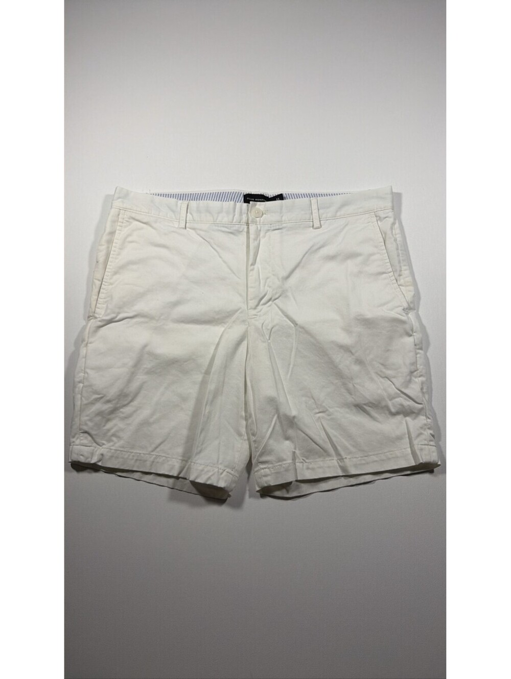 Club Monaco Men's Size 34 White Flat Front Cotton Chino Shorts Casual